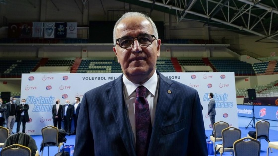 TVF Başkanı Mehmet Akif Üstündağ, Türk voleybolunun gelişiminden memnun