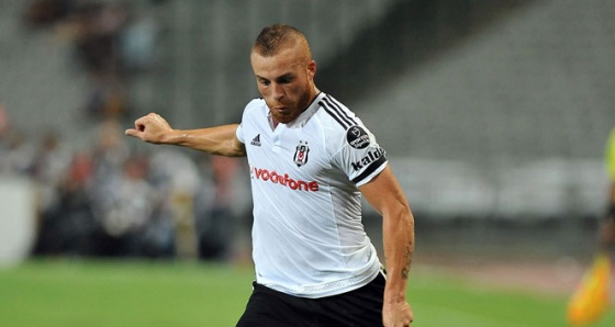 UEFA'dan Gökhan Töre'ye şok ceza