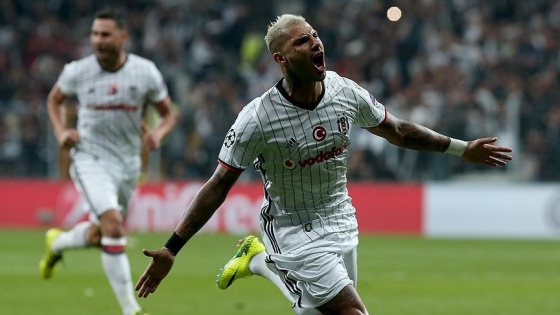 UEFA'dan Quaresma'ya çifte adaylık