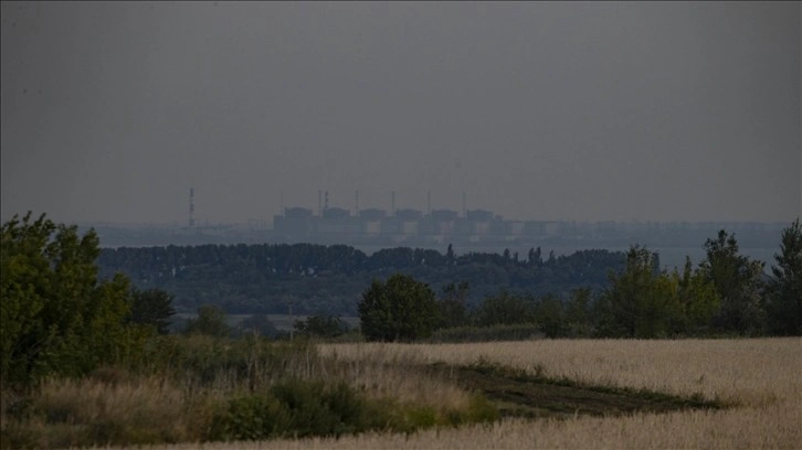 Ukrayna: Rusya, Zaporijya Nükleer Santrali çevresindeki yerleşim alanlarını bombaladı