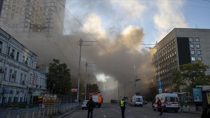 Ukrayna'nın başkenti Kiev'e insansız hava araçlarıyla saldırılar düzenlendi