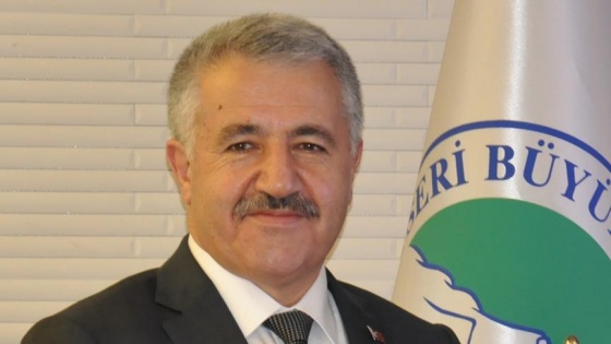 Ulaştırma Bakanı Arslan'dan Kayseri'ye YHT müjdesi