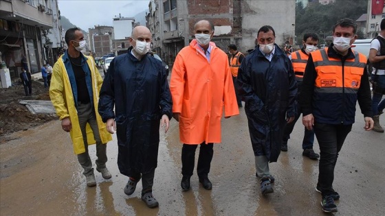 Ulaştırma ve Altyapı Bakanı Karaismailoğlu, Dereli'de incelemelerde bulundu