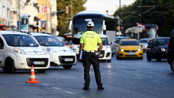 Ülke genelinde 49 bin 717 okul servisi ve sürücü denetlendi