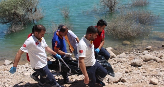 Ülkesindeki iç savaştan kaçtı, barajda boğuldu