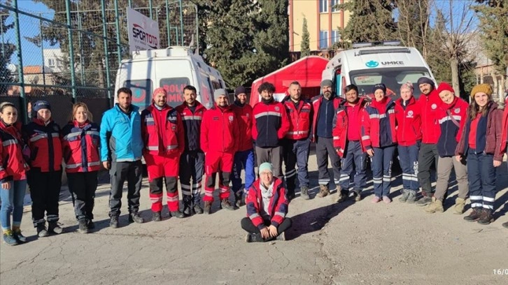 UMKE gönüllülerinin yüreği deprem bölgesinde kaldı