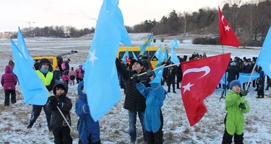 Uygur Türkleri, Çin'i protesto etti