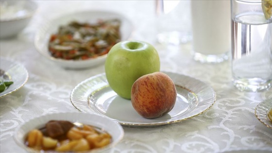 Uzmanından ramazan sonrası beslenme önerileri