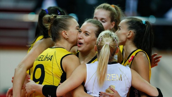 VakıfBank Kadın Voleybol Takımı bronz madalya kazandı