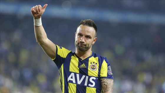 Valbuena sözleşmesindeki özel maddeden feragat etti