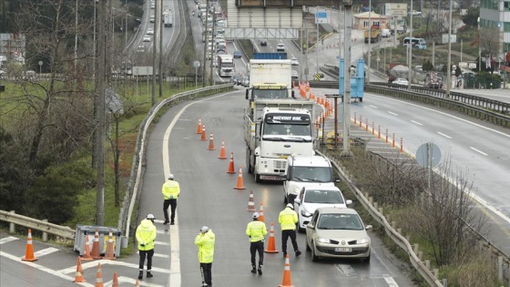 Vali Yerlikaya, İstanbul'a giriş çıkışlara getirilen düzenlemeleri açıkladı