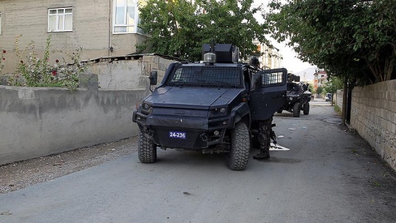 Van'da gösteri ve yürüyüşlere geçici yasak