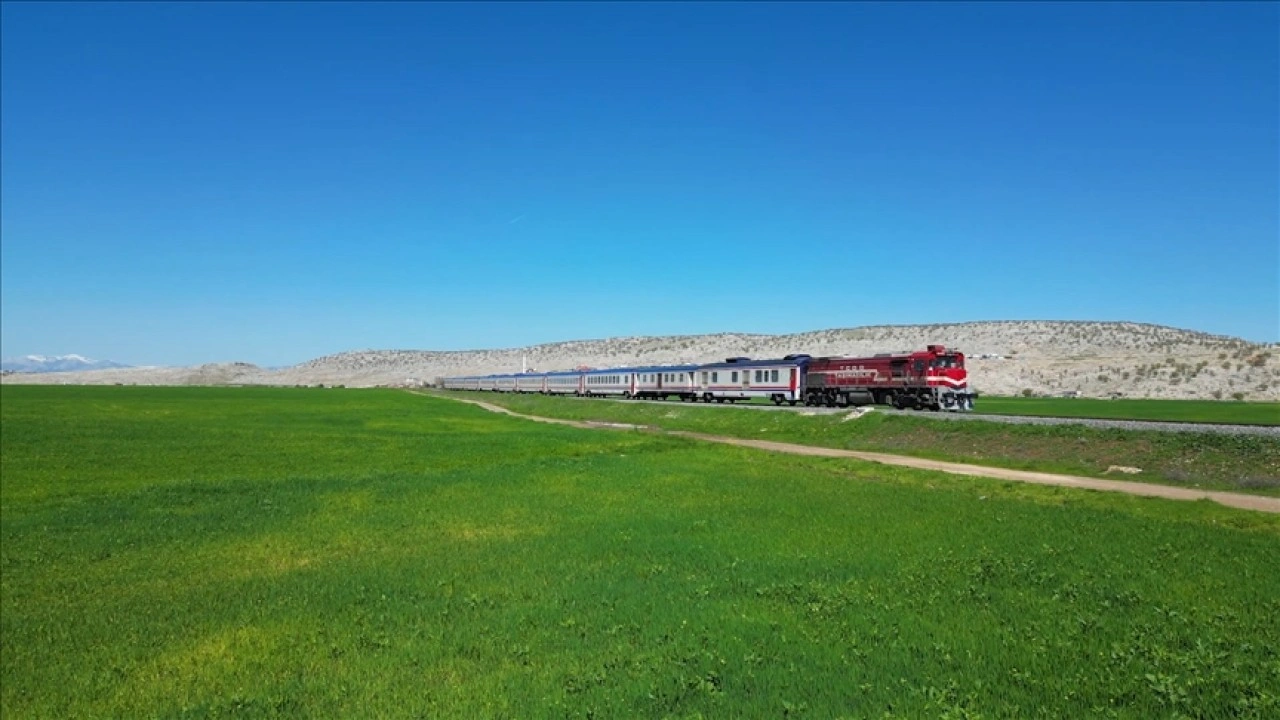 Van'dan Tahran'a tren seferleri yarın başlıyor