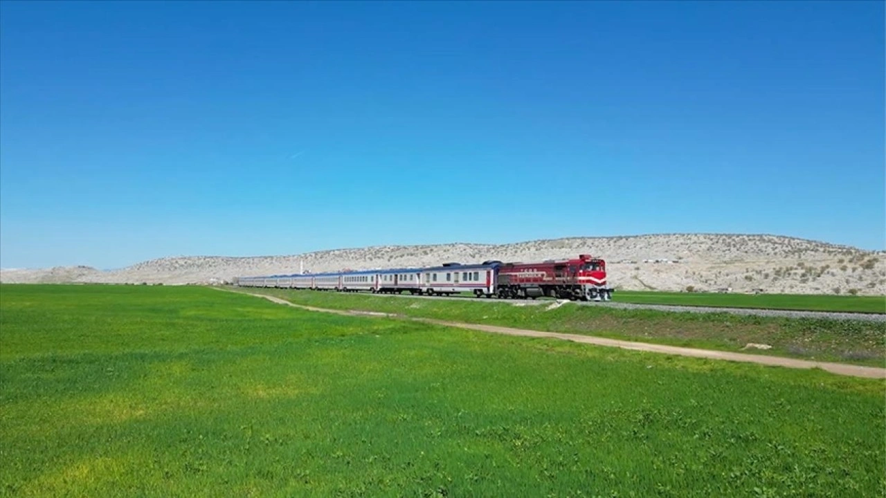 Van-Tahran tren seferleri yeniden başlıyor, biletler 25 Şubat'ta satışa çıkacak