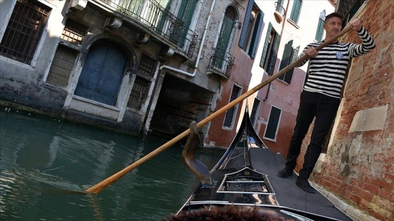 Venedik'in simgesi eski günlerini arıyor