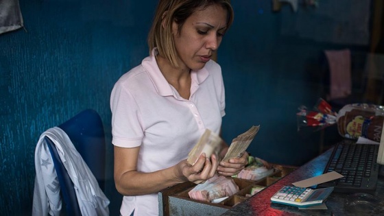 Venezuela'da yüksek değerli banknotlar tedavüle girdi