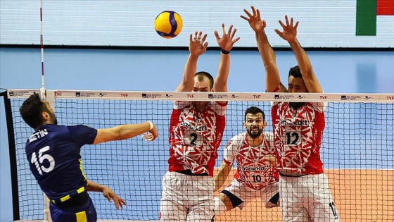 Voleybolda AXA Sigorta Efeler Ligi play-off final serisinde Ziraat Bankkart şampiyon oldu