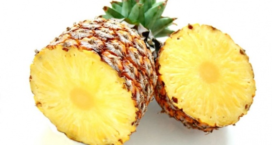 Yağlardan ananas suyu ile kurtulun