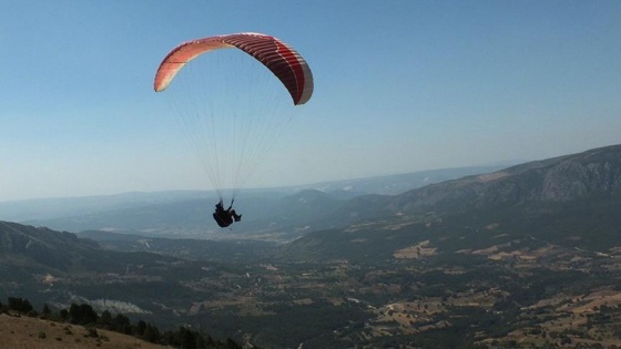 Yamaç paraşütünde süper final zamanı