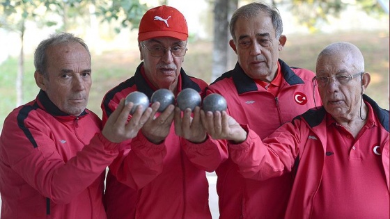 Yaşlılar için 'Oturarak Voleybol Ligi' geliyor