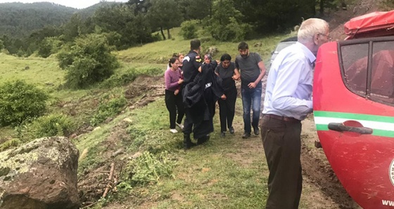 Yaylada mahsur kalan 13 kişiyi jandarma kurtardı