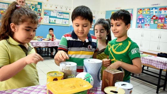 'Yedik' varsayıp Suriyeli kardeşleri için biriktirdiler