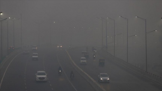 Yeni Delhi'de son 4 yılın en yoğun hava kirliliği