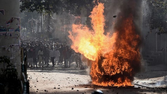 Yeni Delhi'de vatandaşlık yasasına karşı protestolarda 4 günde 20 kişi öldü