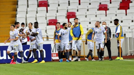 Yeni Malatyaspor deplasmanda galip