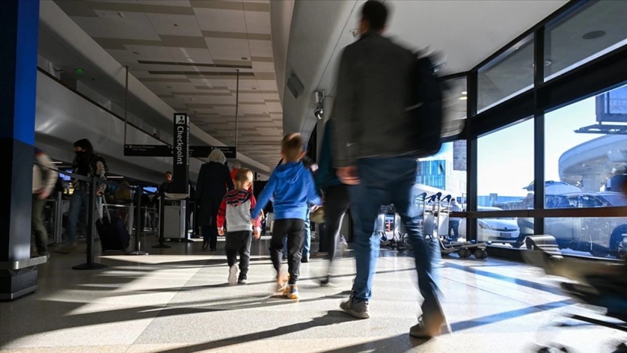 Yeni yılda uygulanacak yurt dışı çıkış harcı bedeli belli oldu