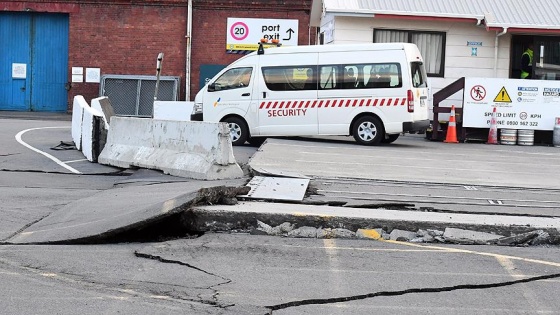 Yeni Zelanda’da turistler tahliye ediliyor