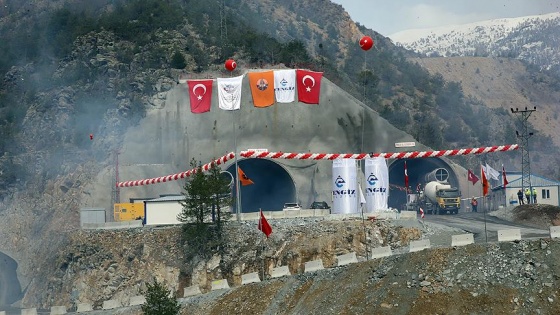 Yeni Zigana Tüneli'nin temeli atıldı