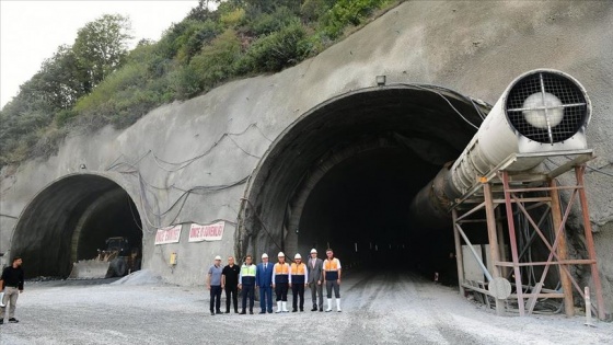 Yeni Zigana Tüneli'nin yüzde 61'i tamamlandı