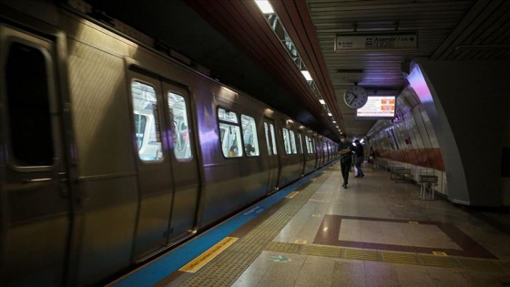 Yenikapı metro istasyonu geçici olarak yolcu alımına kapatıldı