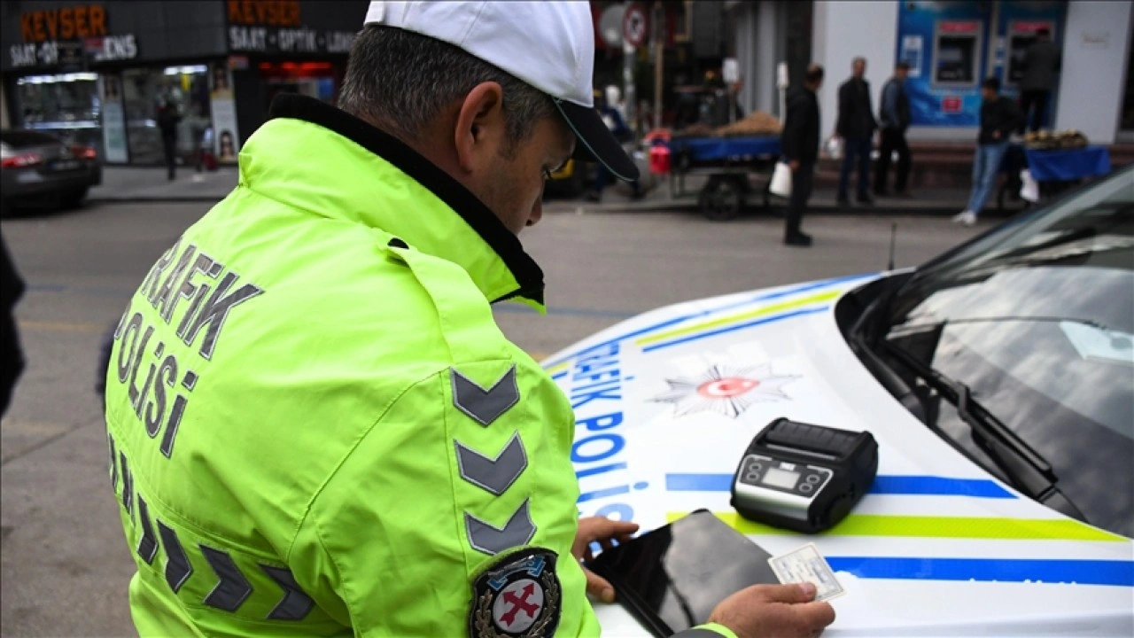 Yılbaşından bu yana hız ihlalleriyle ilgili yaklaşık 850 bin işlem yapıldı