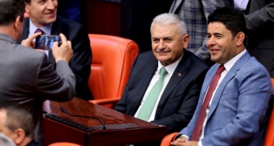 Yıldırım ‘başkan yardımcısı’ gibi