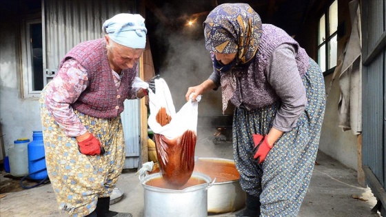 Yıldız Dağları eteklerinden sofralara gelen lezzet: Pancar pekmezi