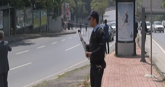 Yıldız Teknik Üniversitesi önünde şüpheli çanta paniği