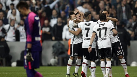 Yılın son derbisinde kazanan Beşiktaş