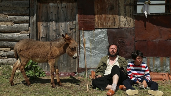 Yönetmen Murat Çeri'nin ilk filmi 'Bir Düş Gördüm' Nepal'den ödülle döndü