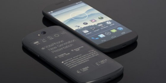 Rus telefonu YotaPhone-2 Türkiye&#039;de satışa sunuluyor