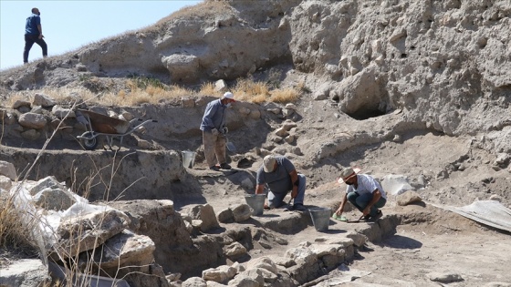 Yozgat'ta 5 bin 500 yıllık Çadır Höyük'te kazı çalışmaları başladı