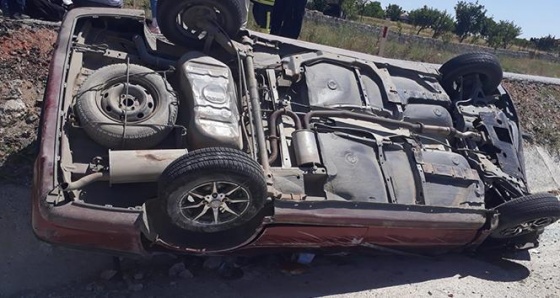 Yozgat'ta otomobil şarampole devrildi: 6 yaralı