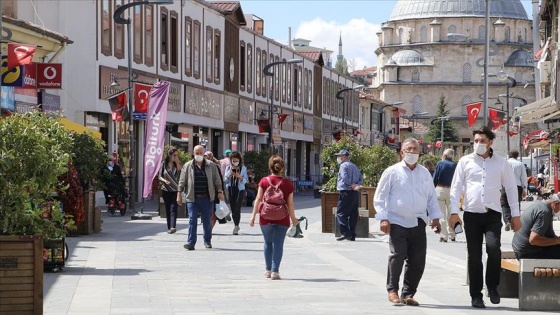 Yozgat ve Kayseri'de Kovid-19 tedbirleri artırıldı