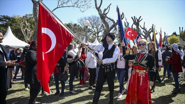 Yunus Emre Enstitüsü, Arjantin'de Göçmenler Günü Festivali'ne katıldı