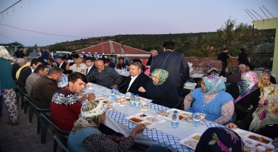 Yunusemre'nin ilk iftarı Durasıllı'da