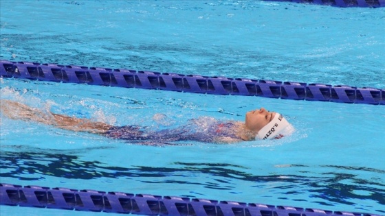 Yüzmede kadınlar 50 metre sırtüstü S5 kategorisinde Öztürk ve Boyacı finalde