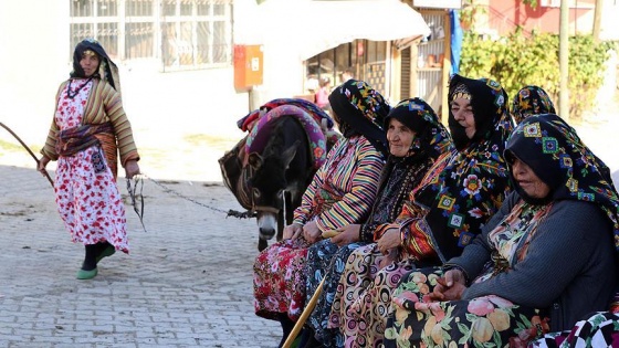 Yüzyıllardır 'üç-beş'ten vazgeçmiyorlar