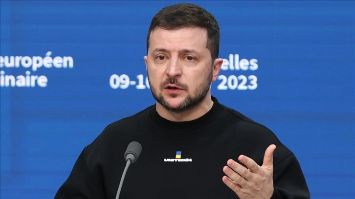 Zelenskiy: Toprak konusunda vereceğimiz tavizler bizi ülke olarak zayıf gösterecektir