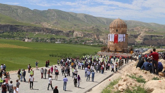 Zeynel Bey Türbesi'nin taşınması yurt dışında ilgi uyandırdı